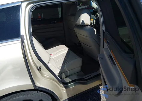 2010 Lincoln Mkt z USA, uszkodzony, nr VIN 2LMHJ5FR5ABJ04647